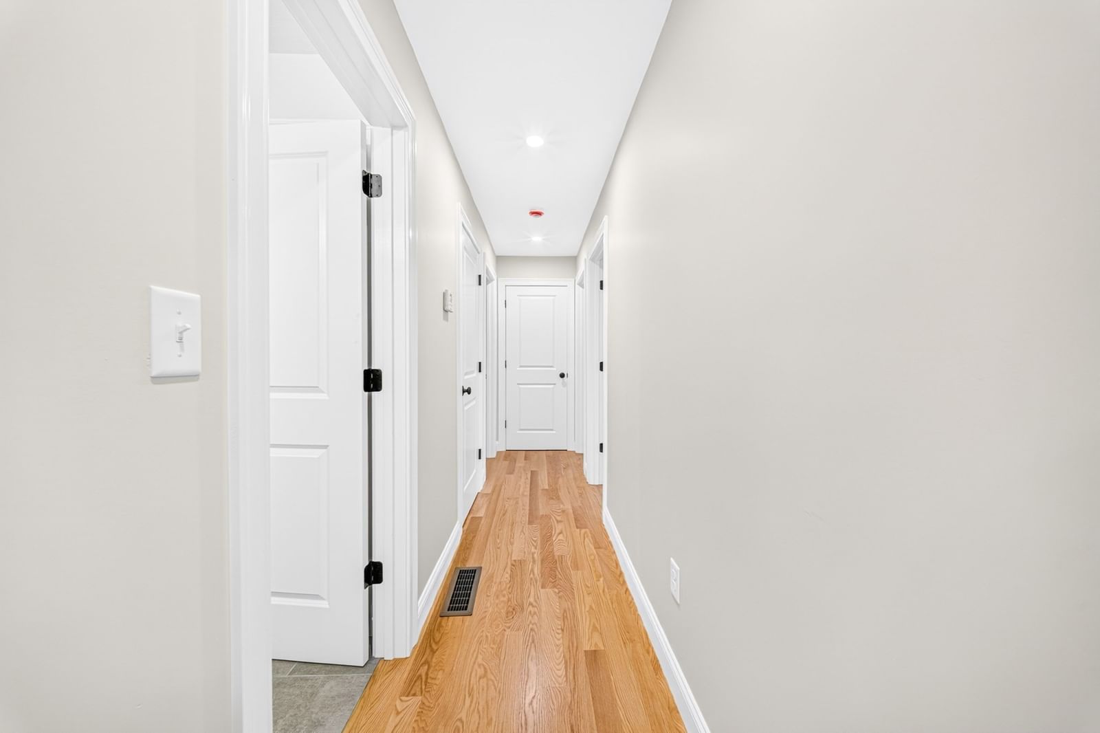 6-6AA Mchugh Ave Billerica — Photo 23 of 42