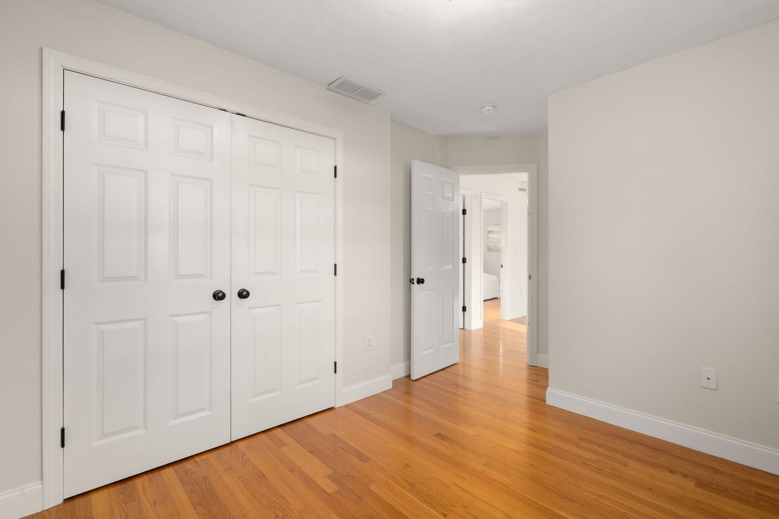 31 Rockmont Road Arlington — Photo 17 of 23
