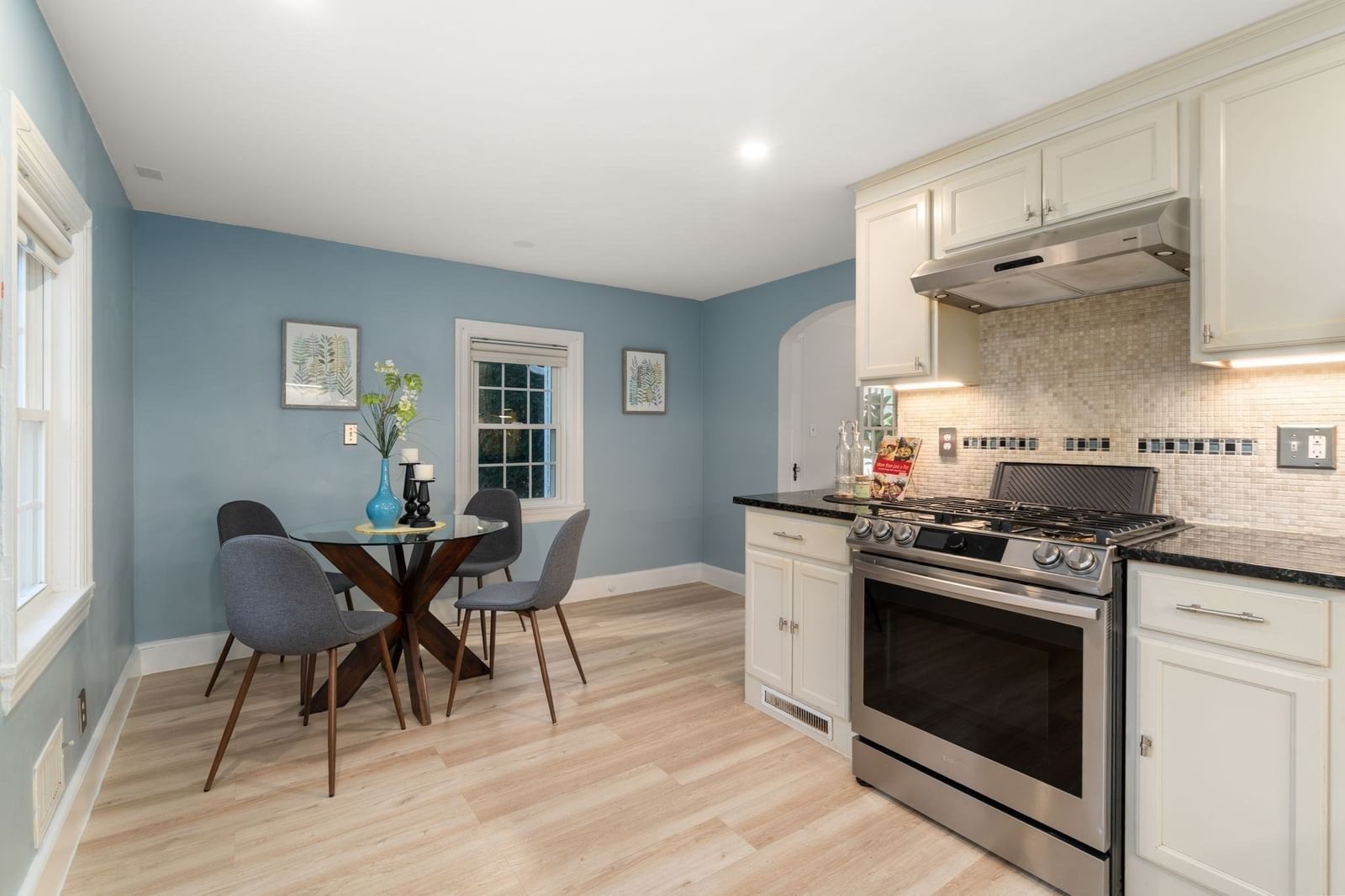 31 Rockmont Road Arlington — Photo 8 of 23