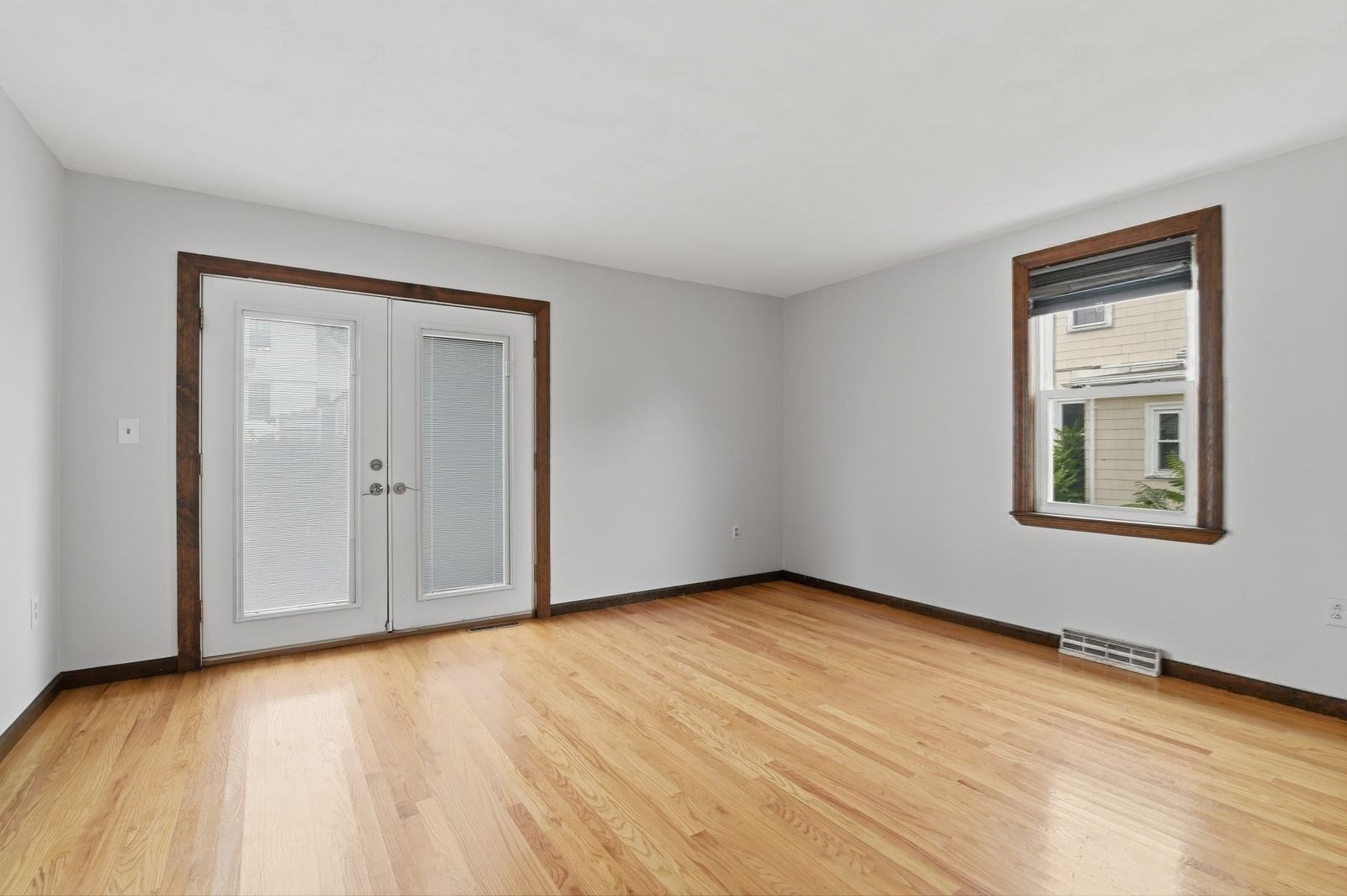 279 Farrington St #1 Quincy — Photo 21 of 37
