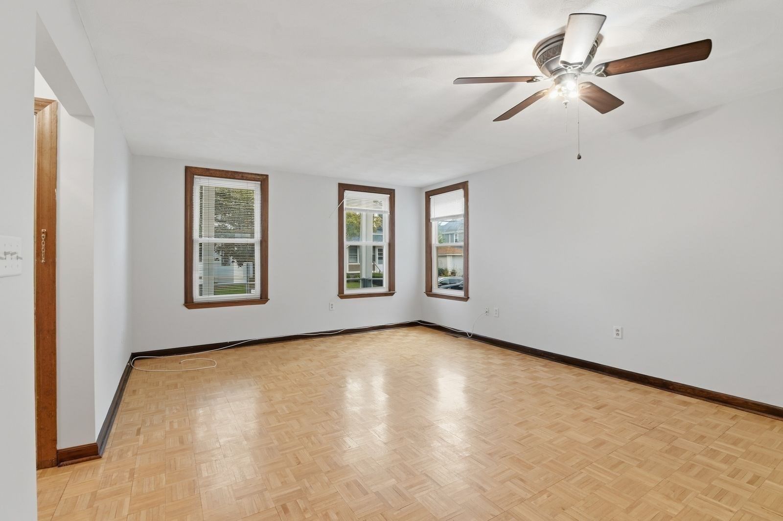 279 Farrington St #1 Quincy — Photo 4 of 37