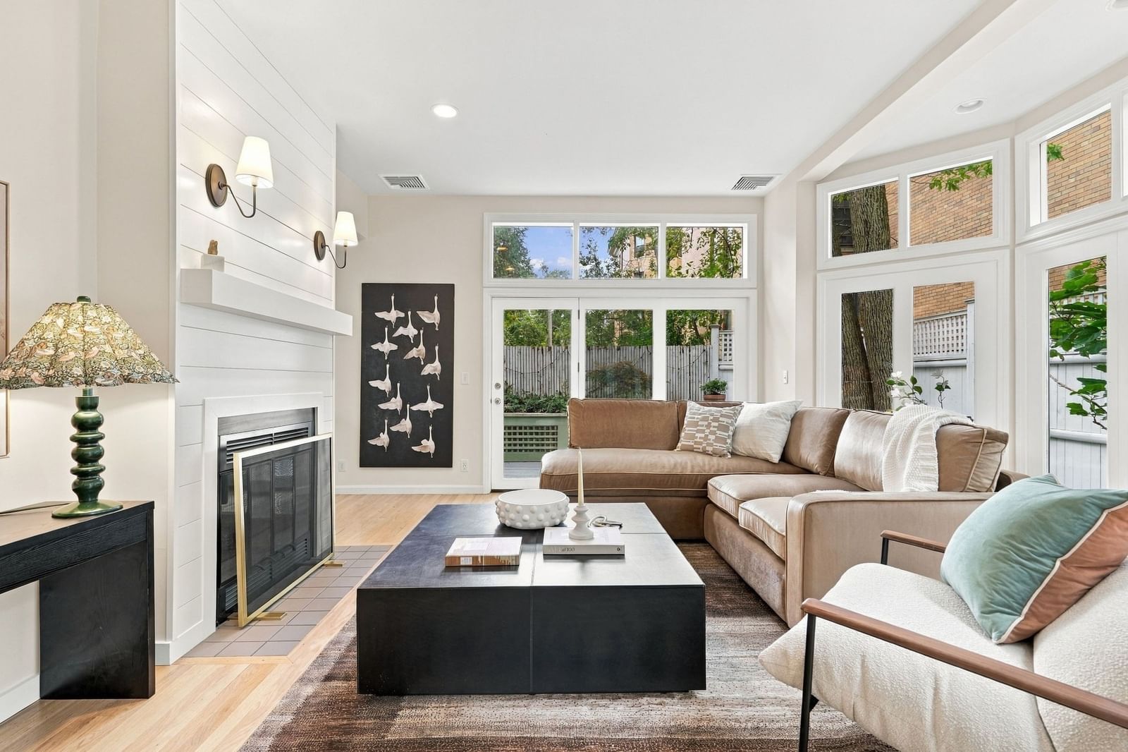 Property at 17 Frost St #17, Cambridge, MA 02140