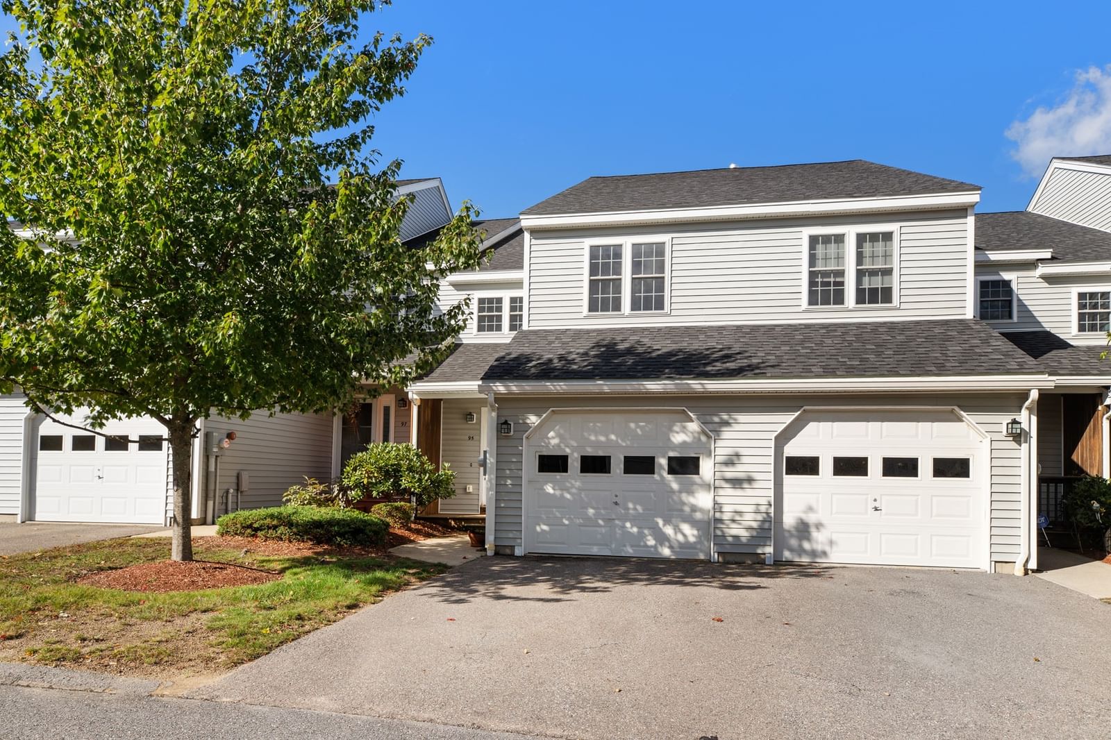 Property at 95 Green Briar Rd #95, Fitchburg, MA 01420