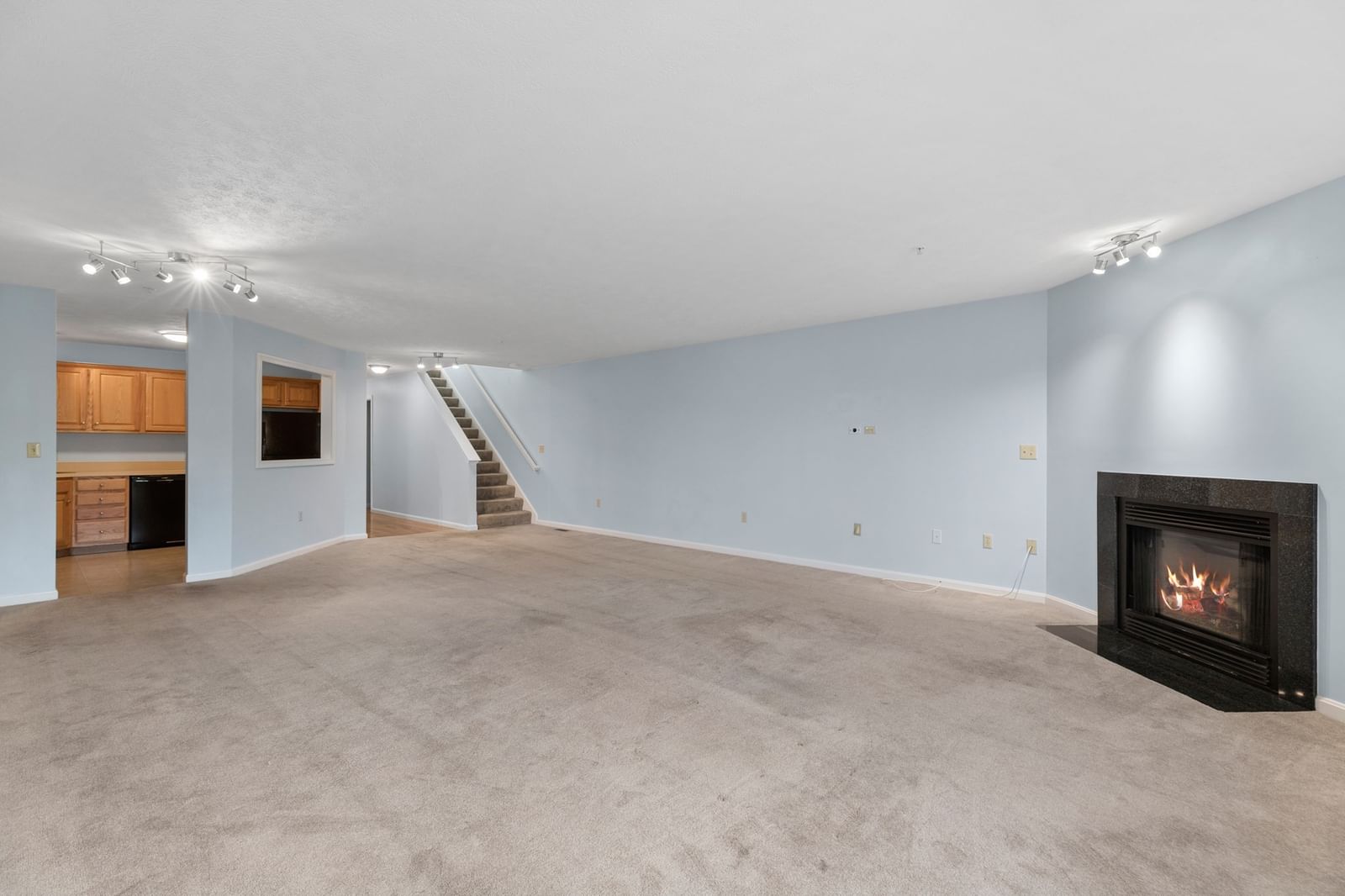 95 Green Briar Rd #95 Fitchburg — Photo 8 of 30
