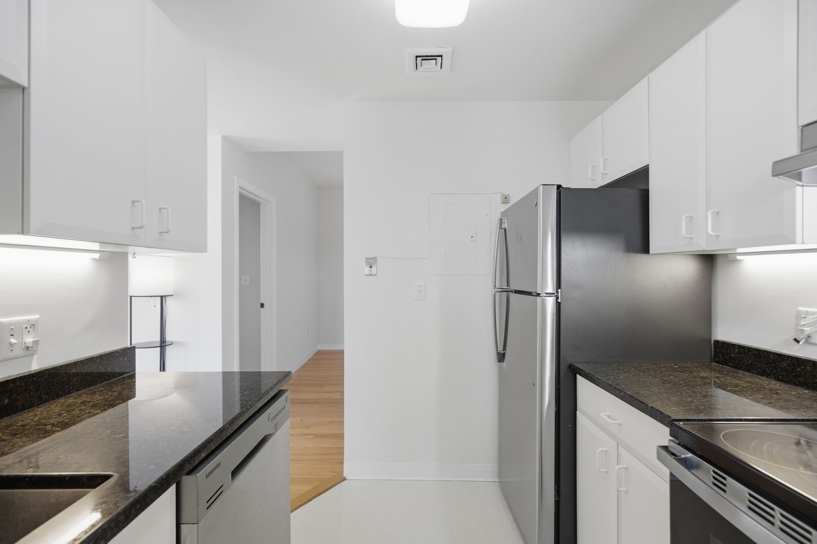 636 Beacon St #601 Boston — Photo 10 of 30