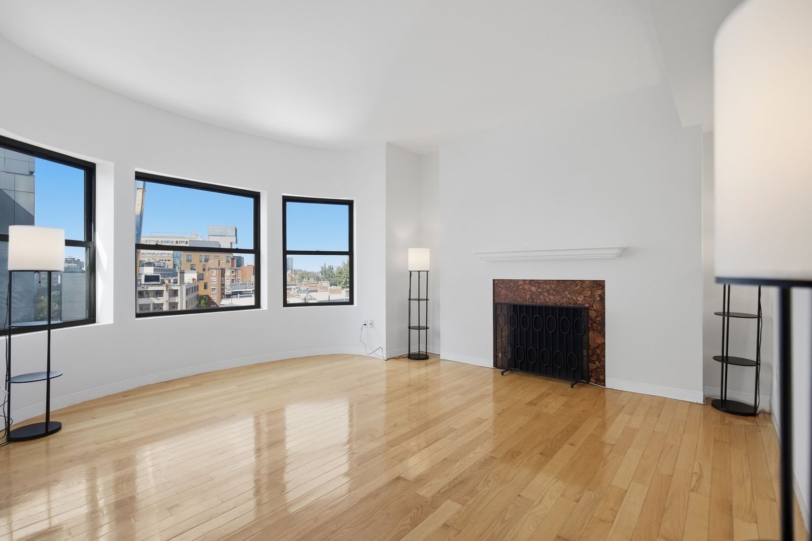 636 Beacon St #601 Boston — Photo 3 of 30