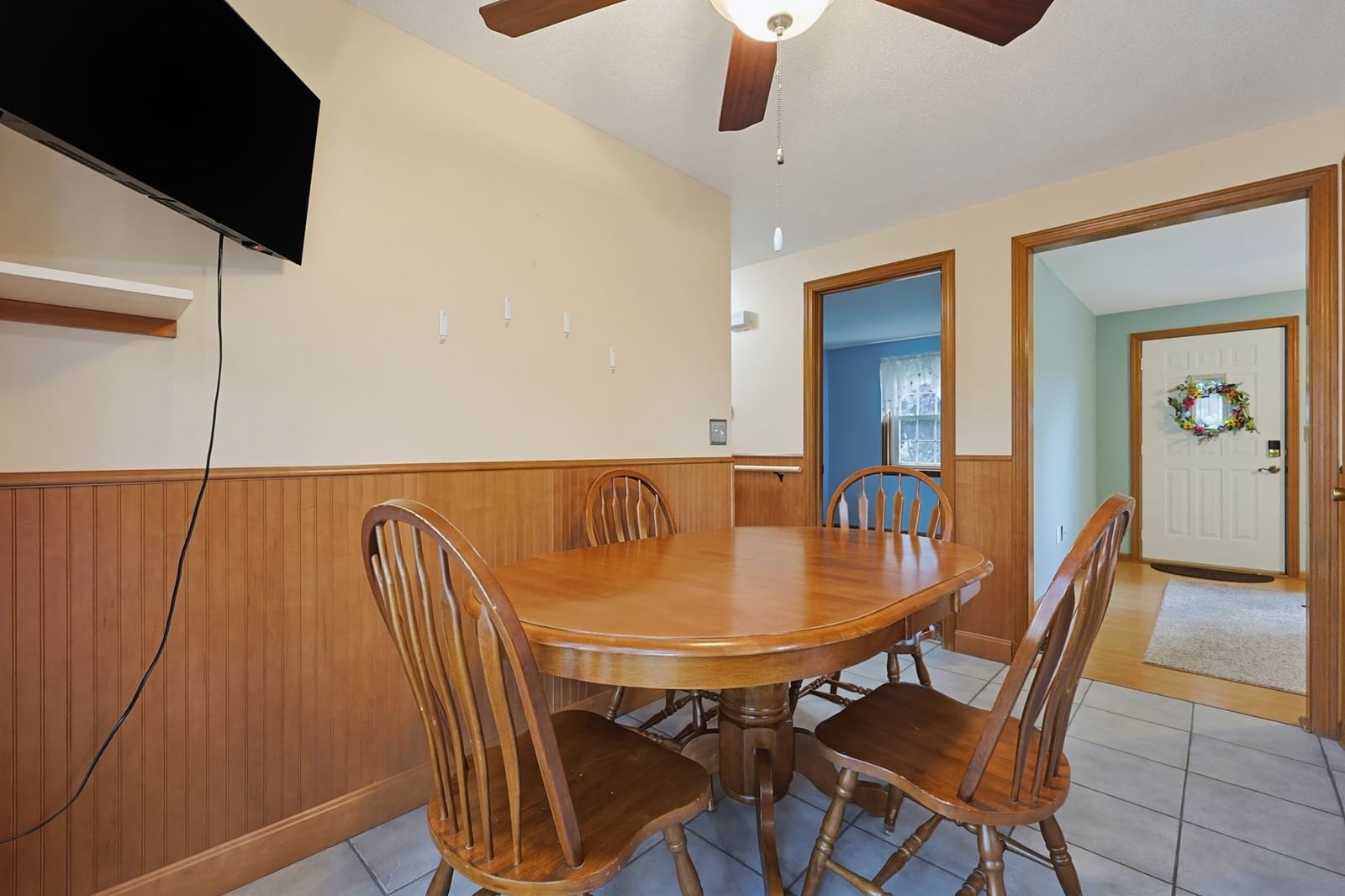 36 Butler St Ludlow — Photo 12 of 42