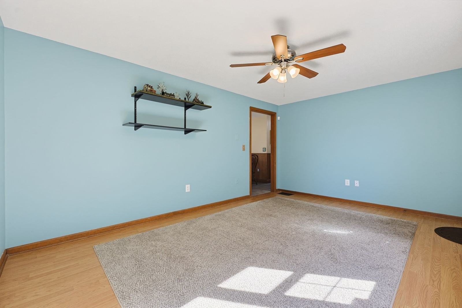 36 Butler St Ludlow — Photo 9 of 42
