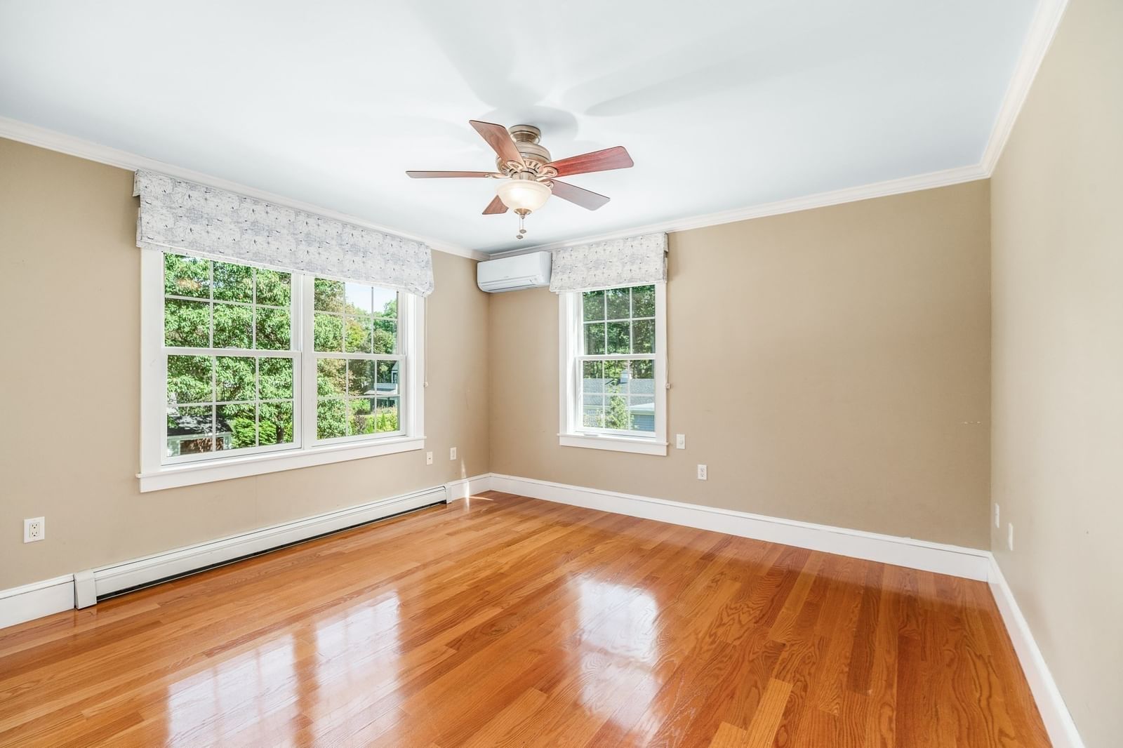 51 South St Rockport — Photo 18 of 42
