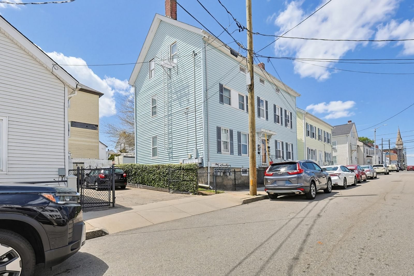23 Brow Street Fall River — Photo 2 of 5