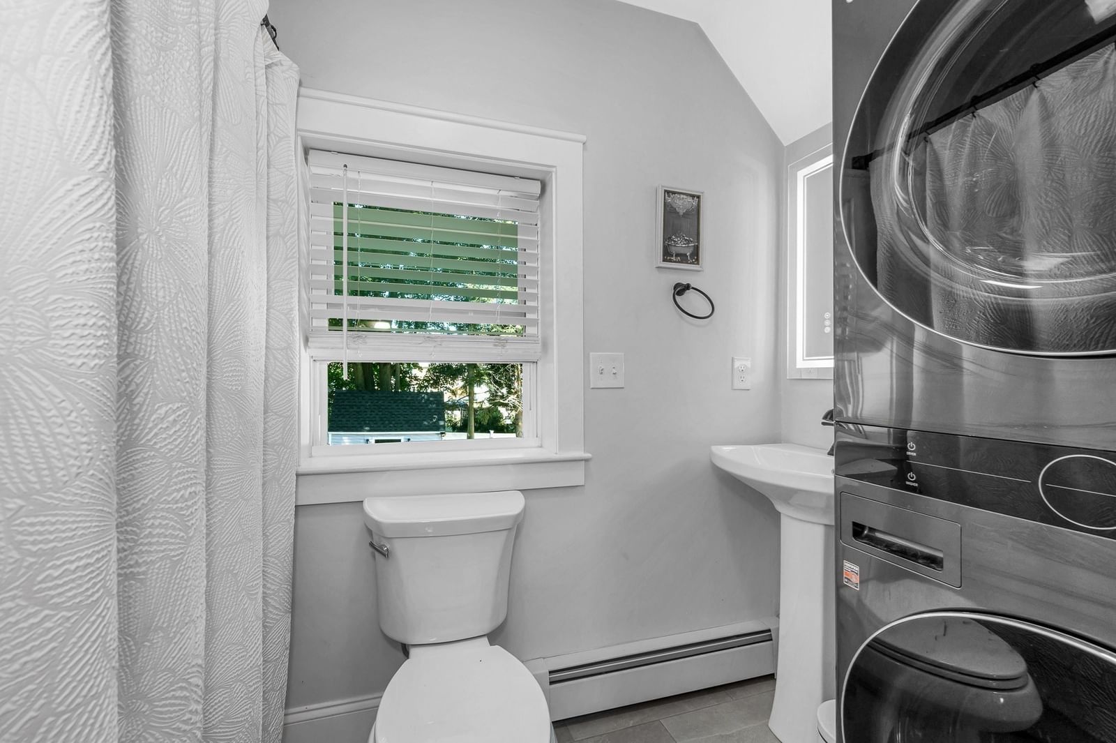 45 Agawam Ave Haverhill — Photo 16 of 37