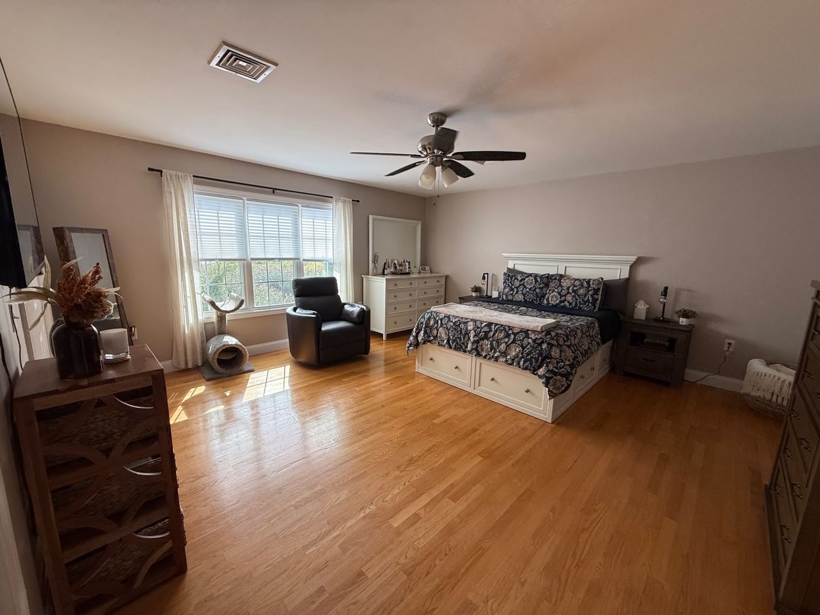 700 Lees River Ave #12 Somerset — Photo 14 of 30