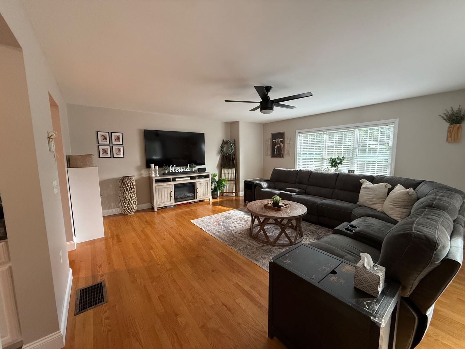 700 Lees River Ave #12 Somerset — Photo 7 of 30