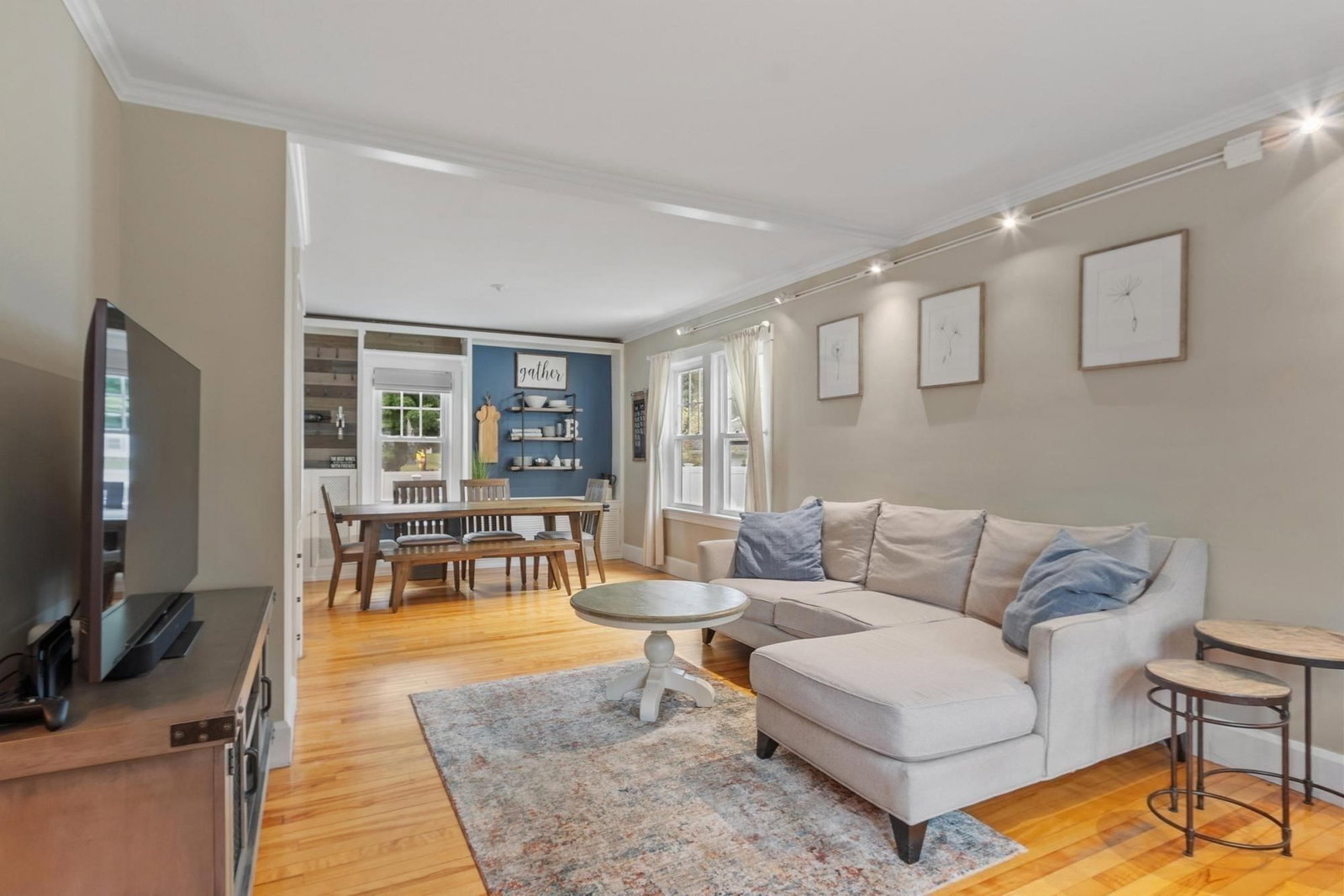 48 Walnut St Hudson — Photo 4 of 36
