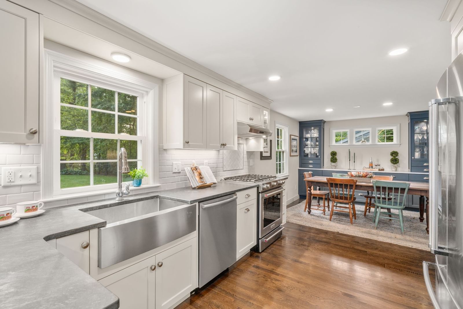 67 Pine Street Medfield — Photo 12 of 34