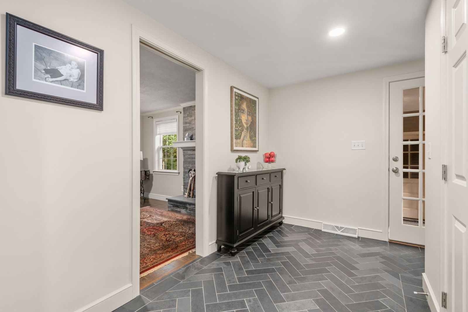 67 Pine Street Medfield — Photo 13 of 34