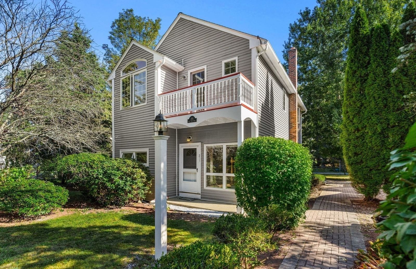 233 Lakeshore Dr Wayland — Photo 1 of 40