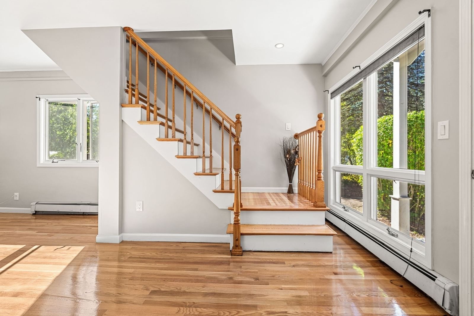 233 Lakeshore Dr Wayland — Photo 17 of 40