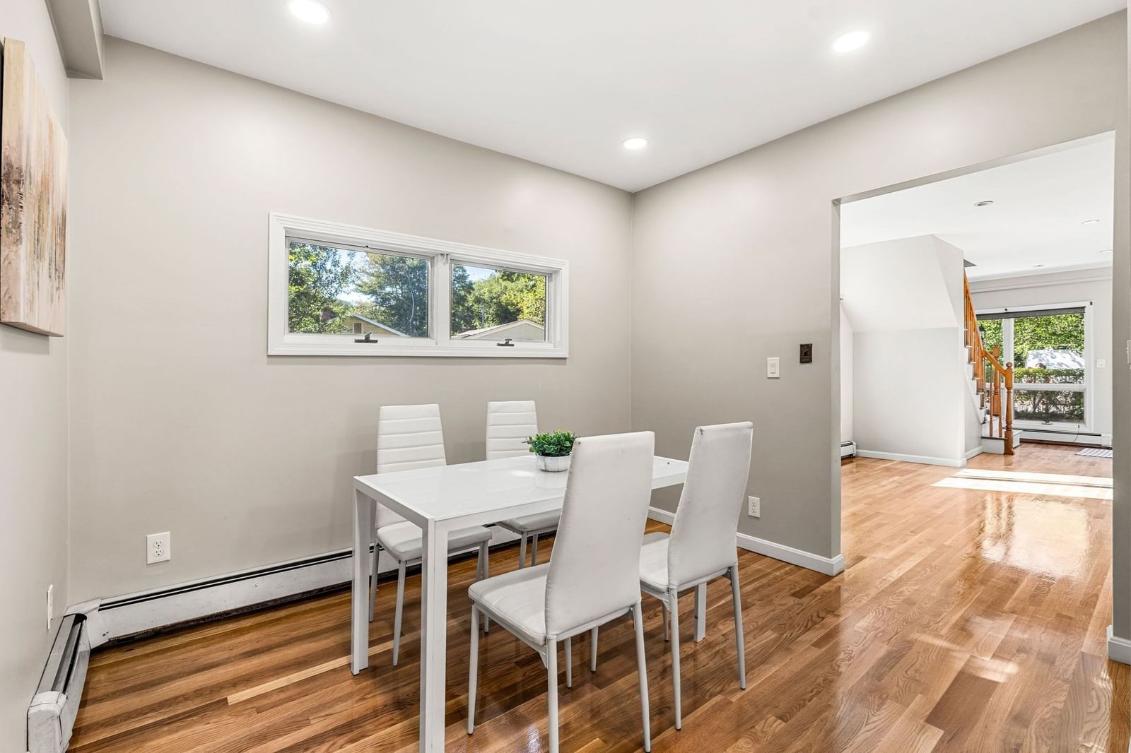 233 Lakeshore Dr Wayland — Photo 4 of 40
