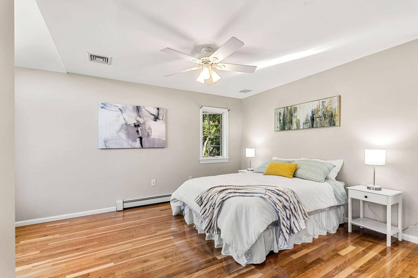 233 Lakeshore Dr Wayland — Photo 5 of 40