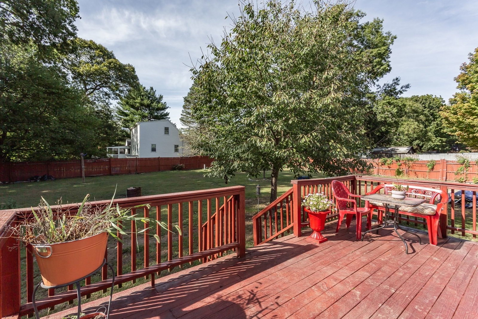 359 Pike Ave Attleboro — Photo 7 of 34