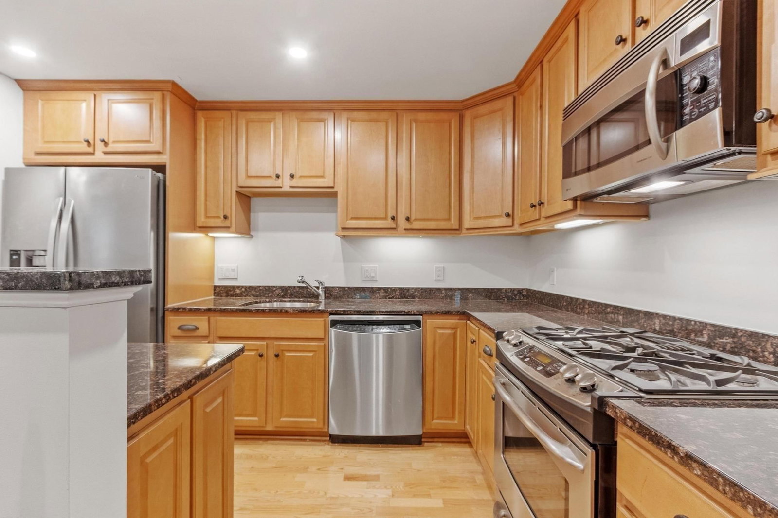 95 Conant St #214 Concord — Photo 5 of 39