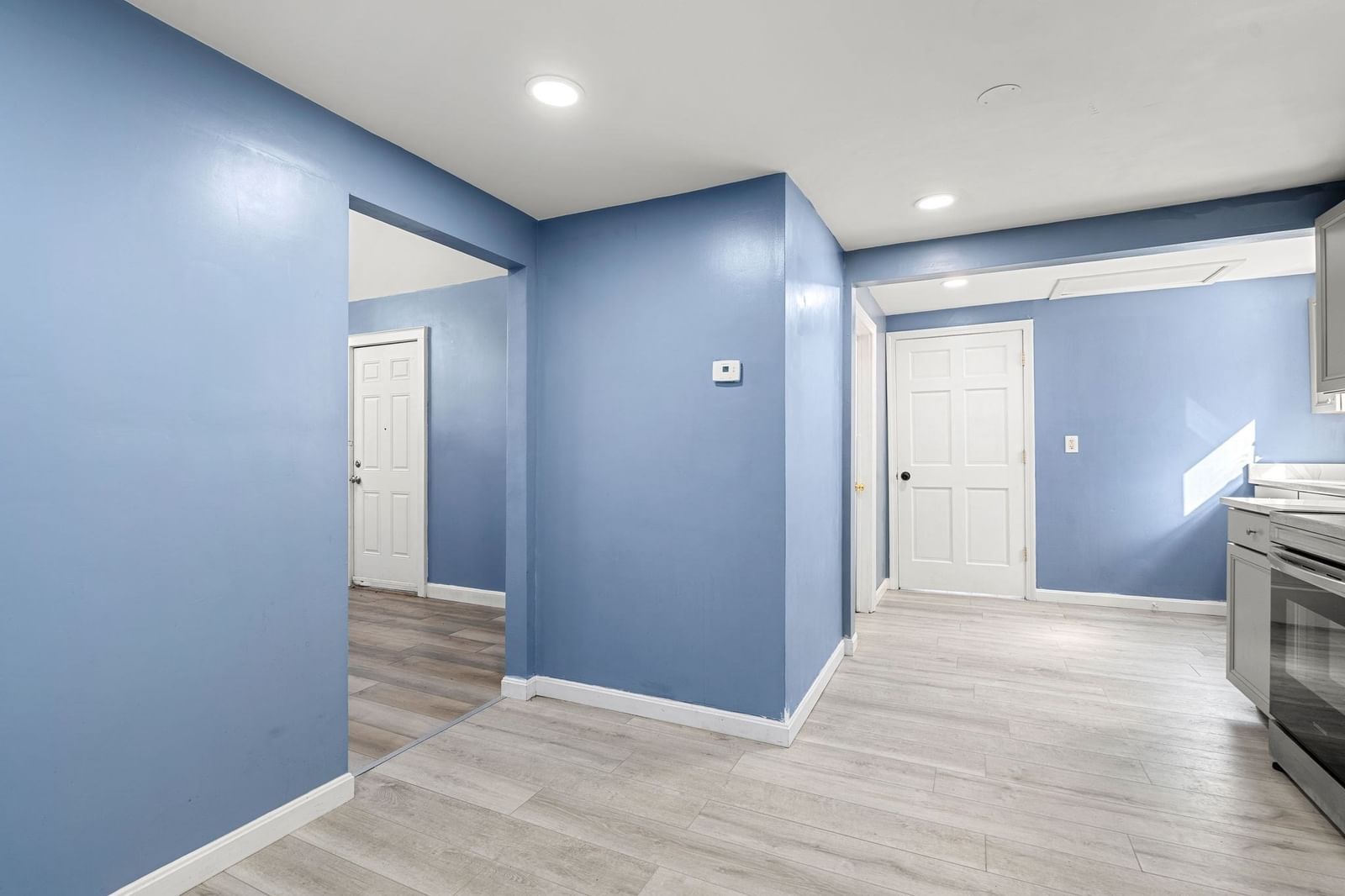 461 Bridge Street Weymouth — Photo 13 of 42