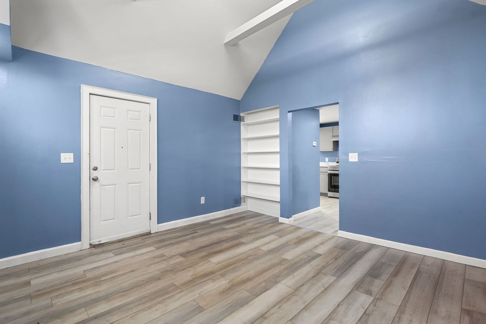 461 Bridge Street Weymouth — Photo 6 of 42