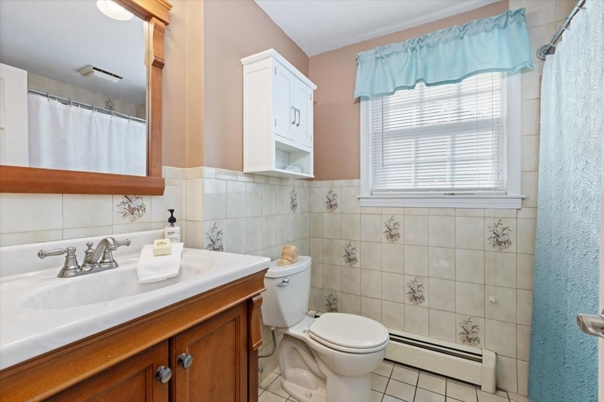 238 Beech St Tewksbury — Photo 25 of 38