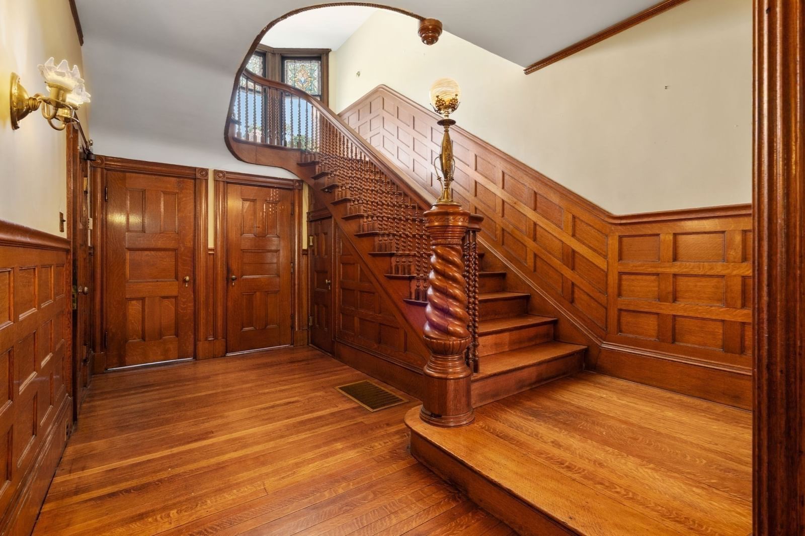 367 Otis St Newton — Photo 15 of 32
