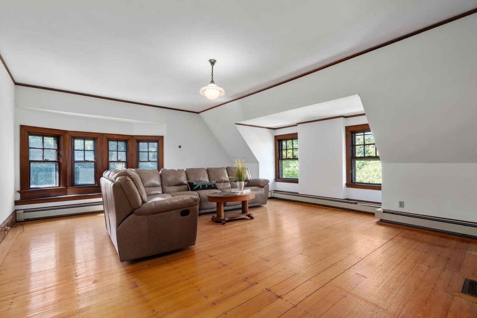 367 Otis St Newton — Photo 26 of 32