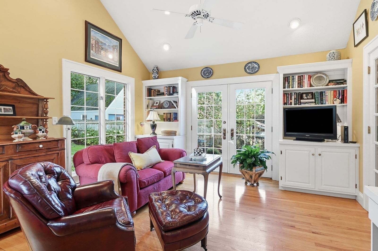 131 Wenonah Rd Longmeadow — Photo 16 of 39