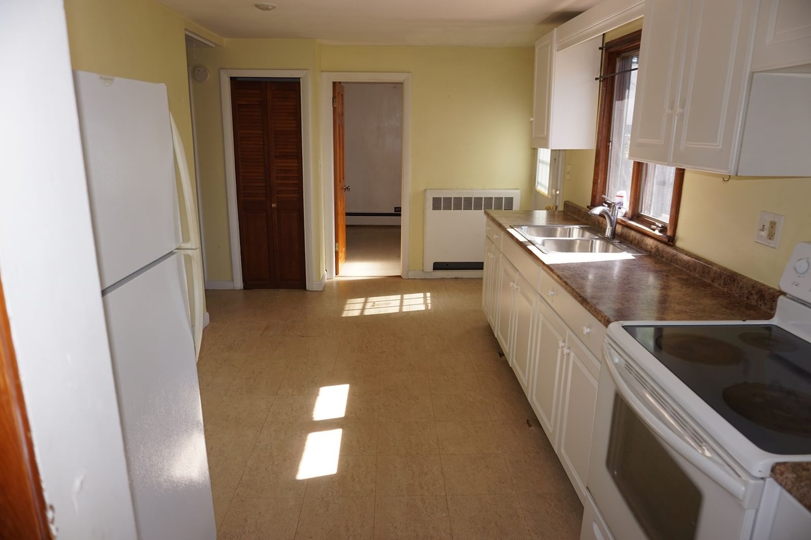59 Lake View Ave West Brookfield — Photo 11 of 17
