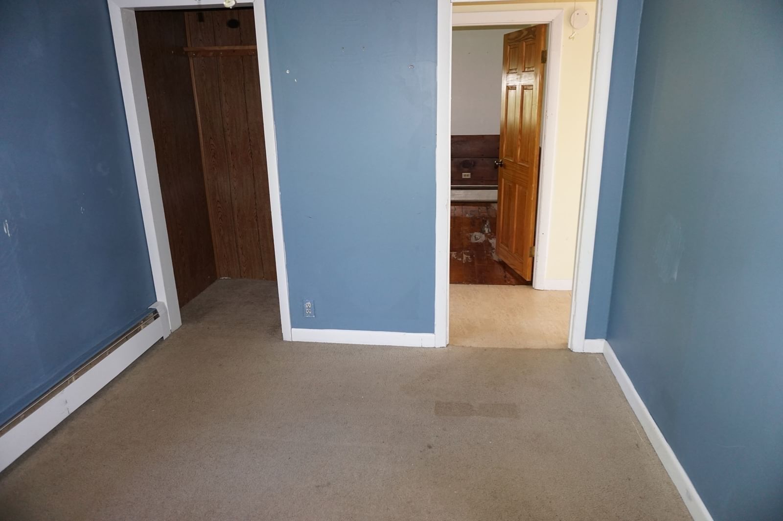 59 Lake View Ave West Brookfield — Photo 14 of 17