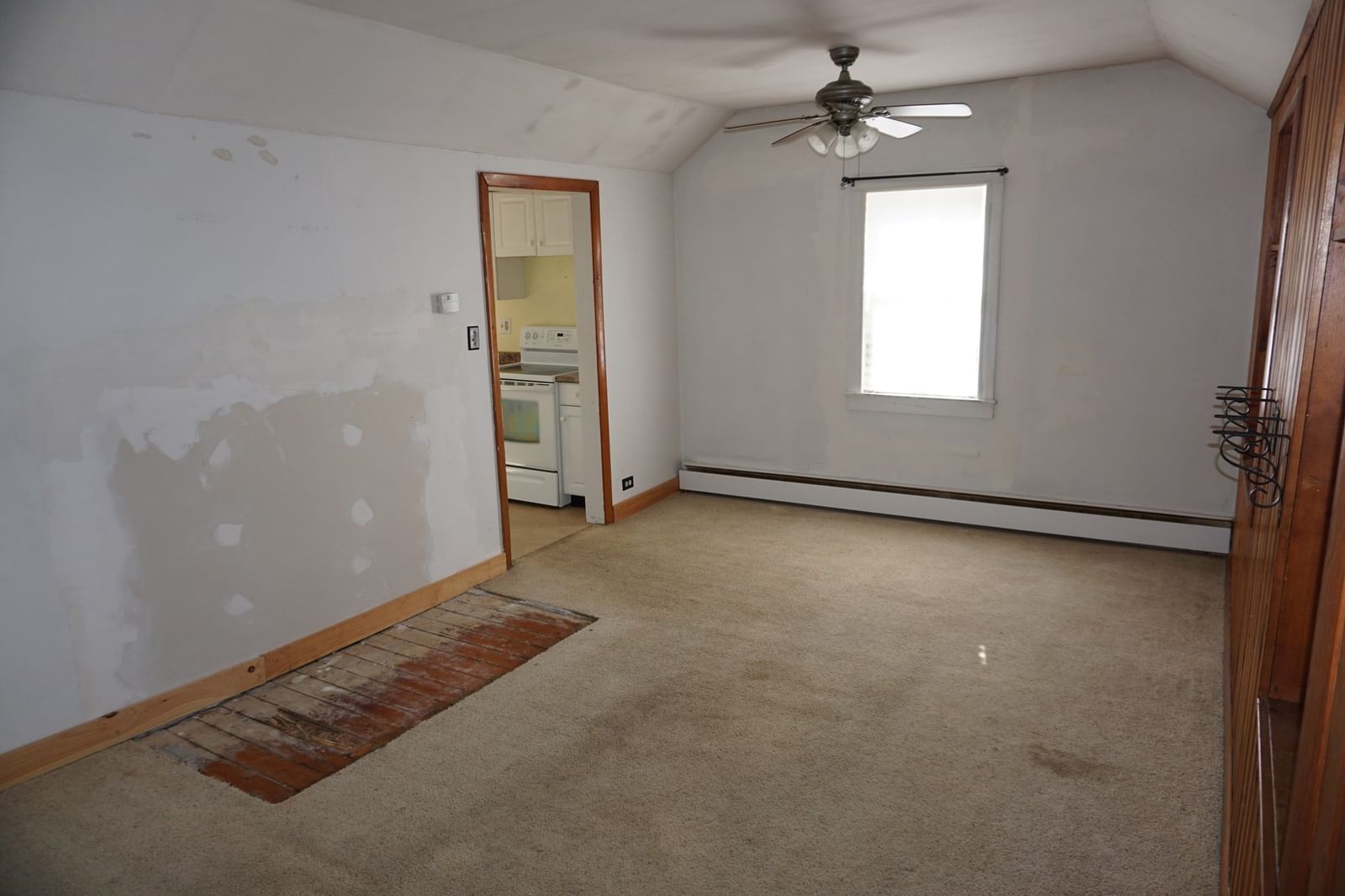 59 Lake View Ave West Brookfield — Photo 9 of 17