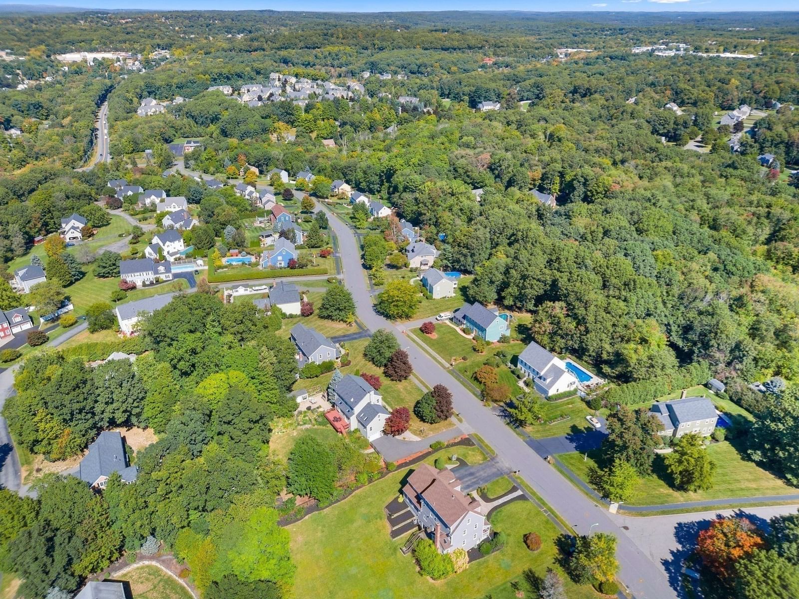 28 Farmington Drive Shrewsbury — Photo 40 of 41