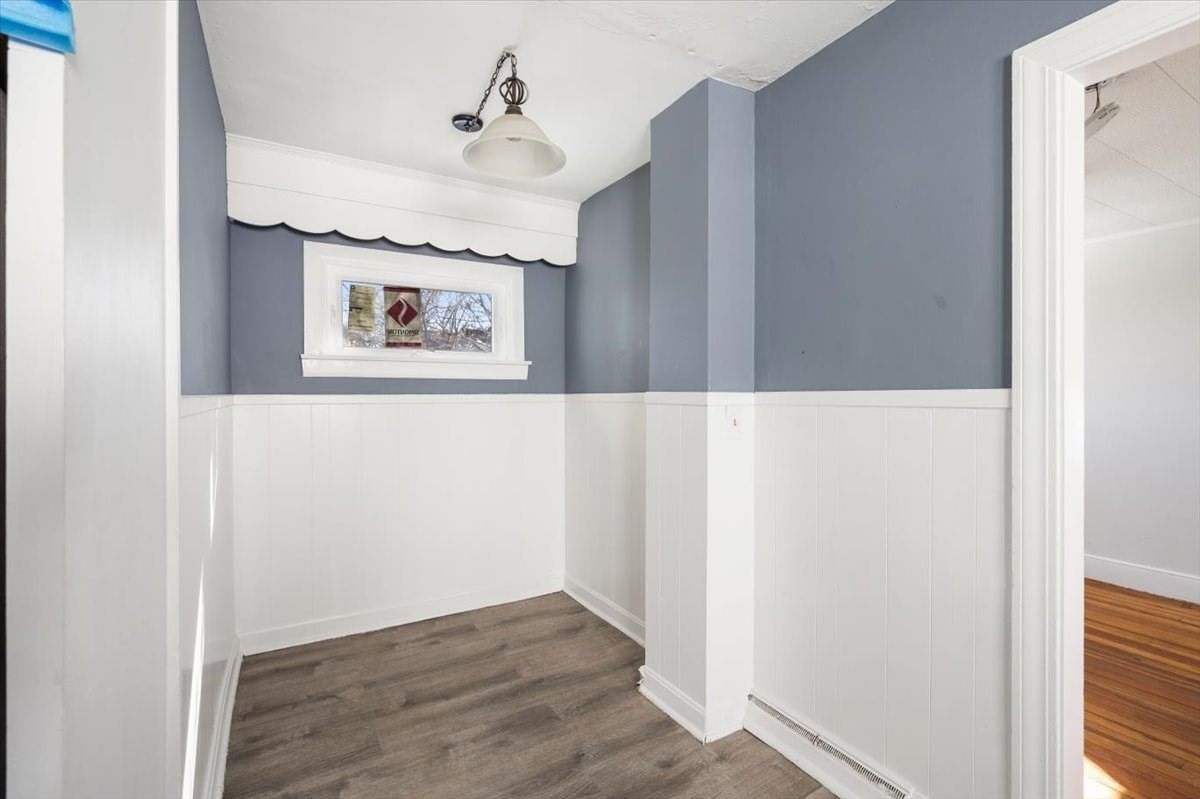 528 Ferry St Everett — Photo 16 of 29