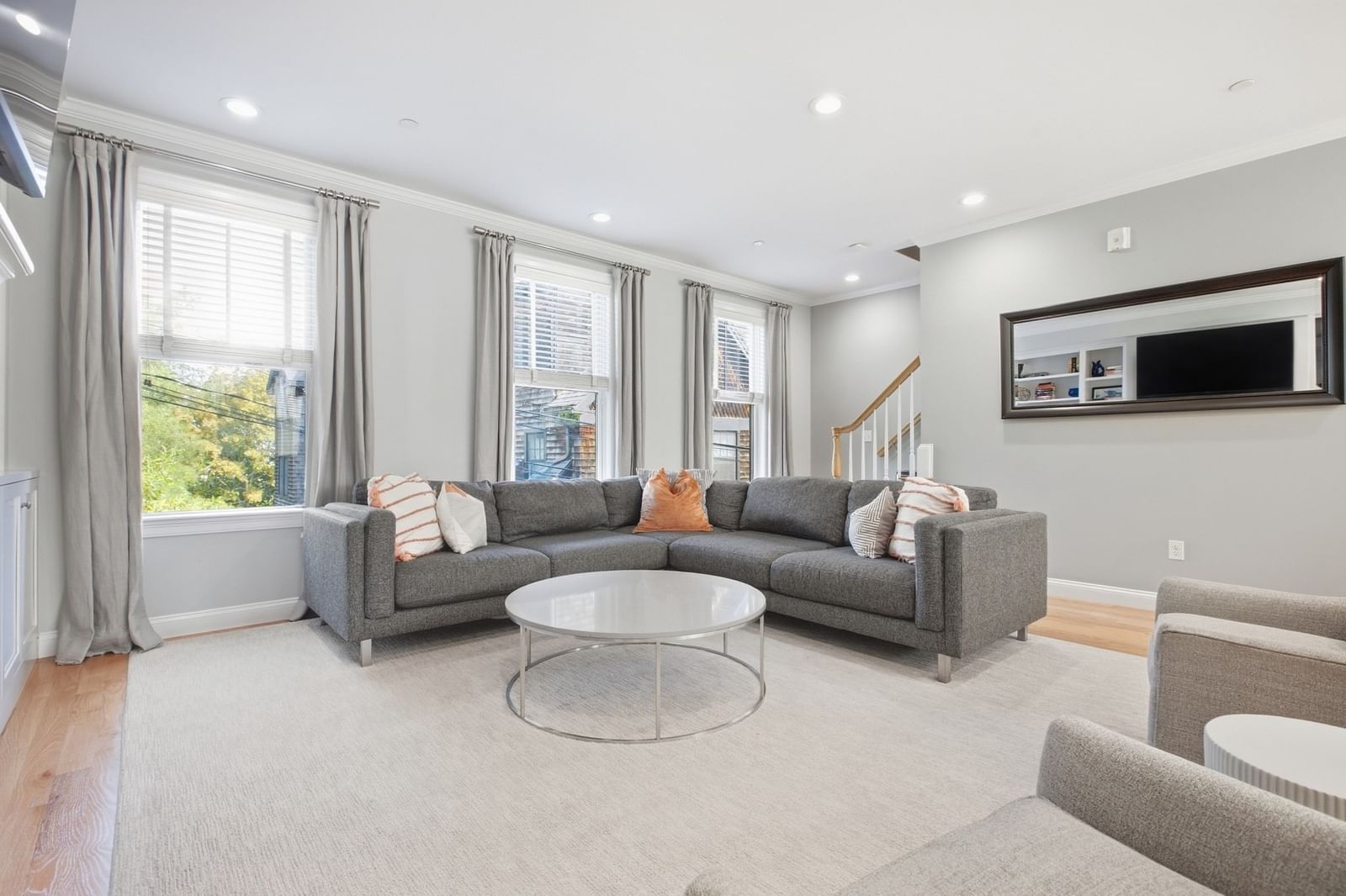 11 Woods Place Boston — Photo 9 of 35