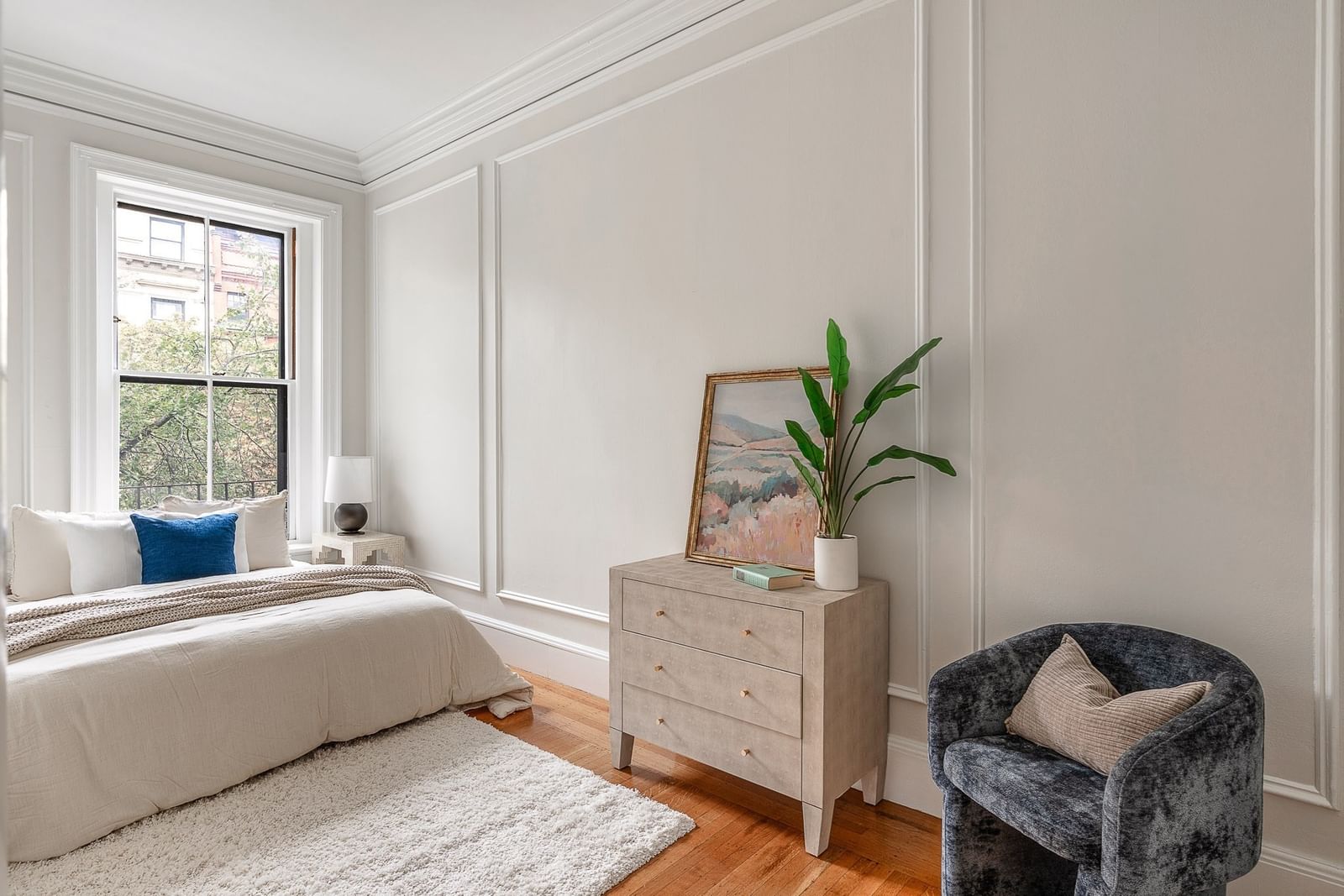 411 Beacon St #5 Boston — Photo 9 of 12