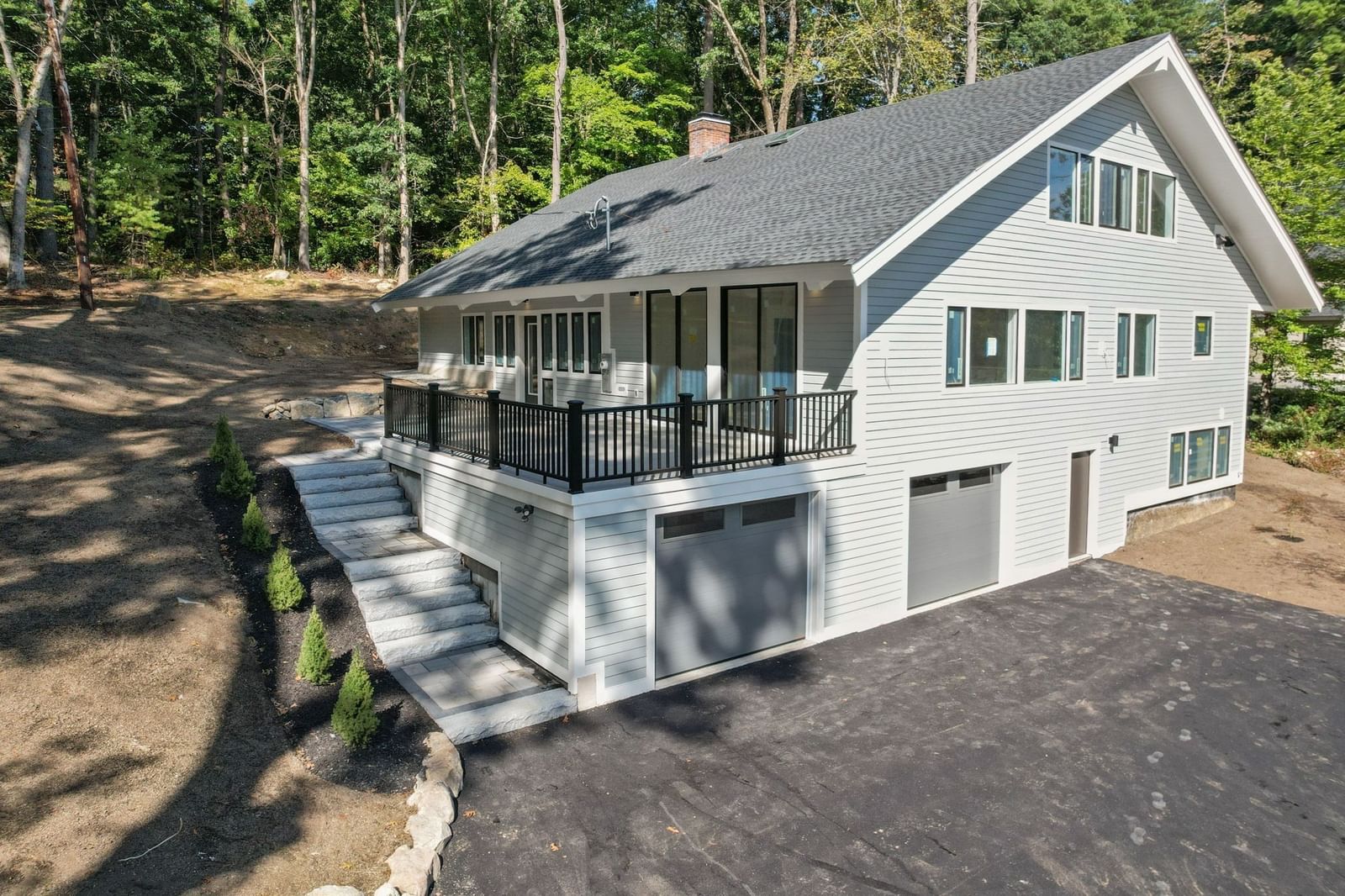 8 Irene Rd Bedford — Photo 2 of 23