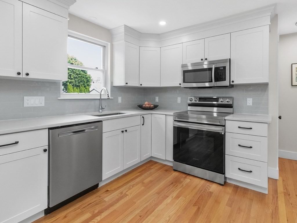 167-169 River Street Waltham — Photo 4 of 28