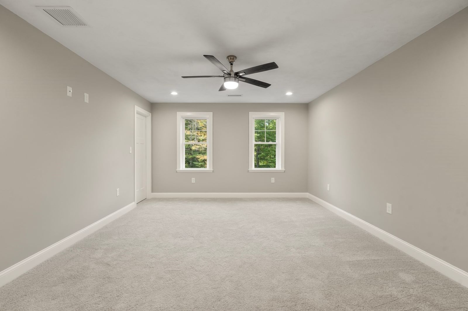 146 Wachusett St. Rutland — Photo 23 of 41