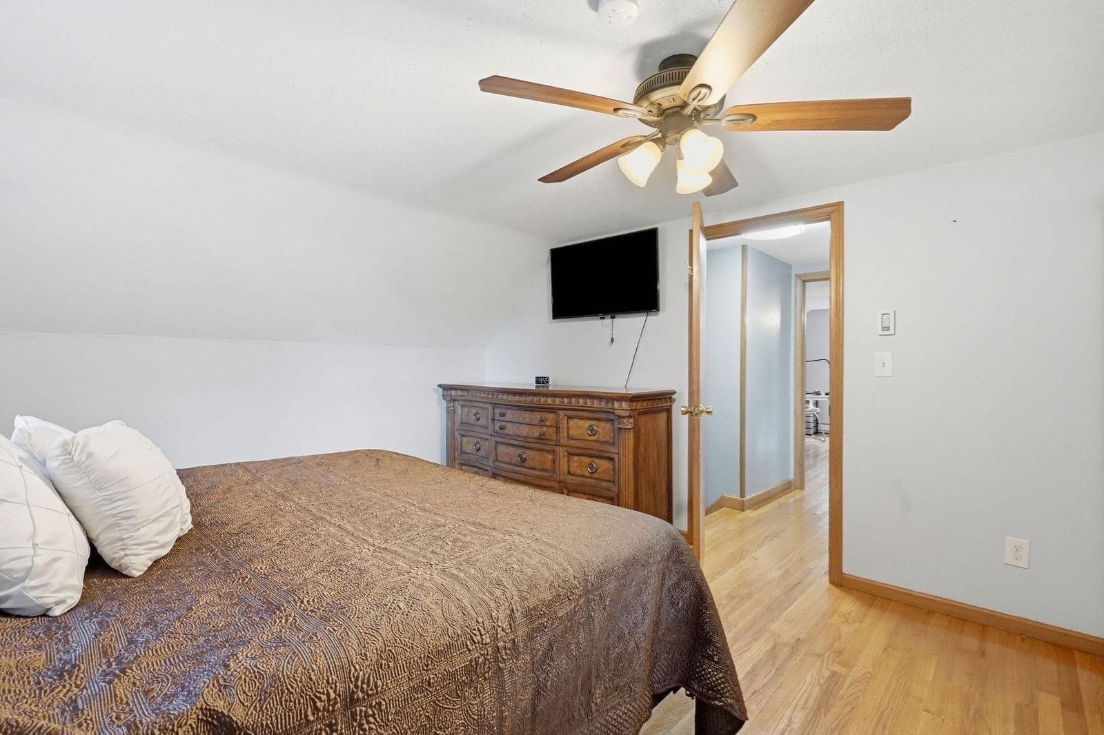 46 Country Rd Agawam — Photo 19 of 42