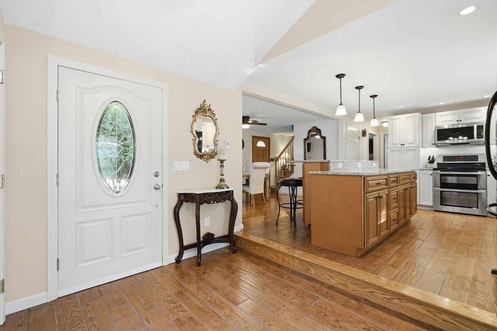 46 Country Rd Agawam — Photo 8 of 42