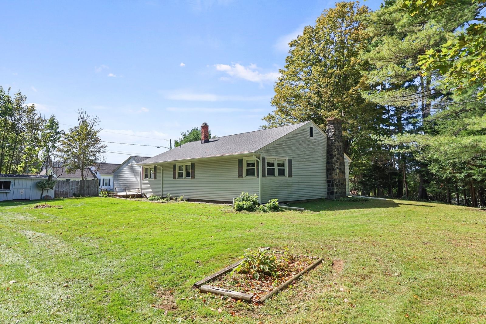 153 Cleveland Rd Dalton — Photo 38 of 42
