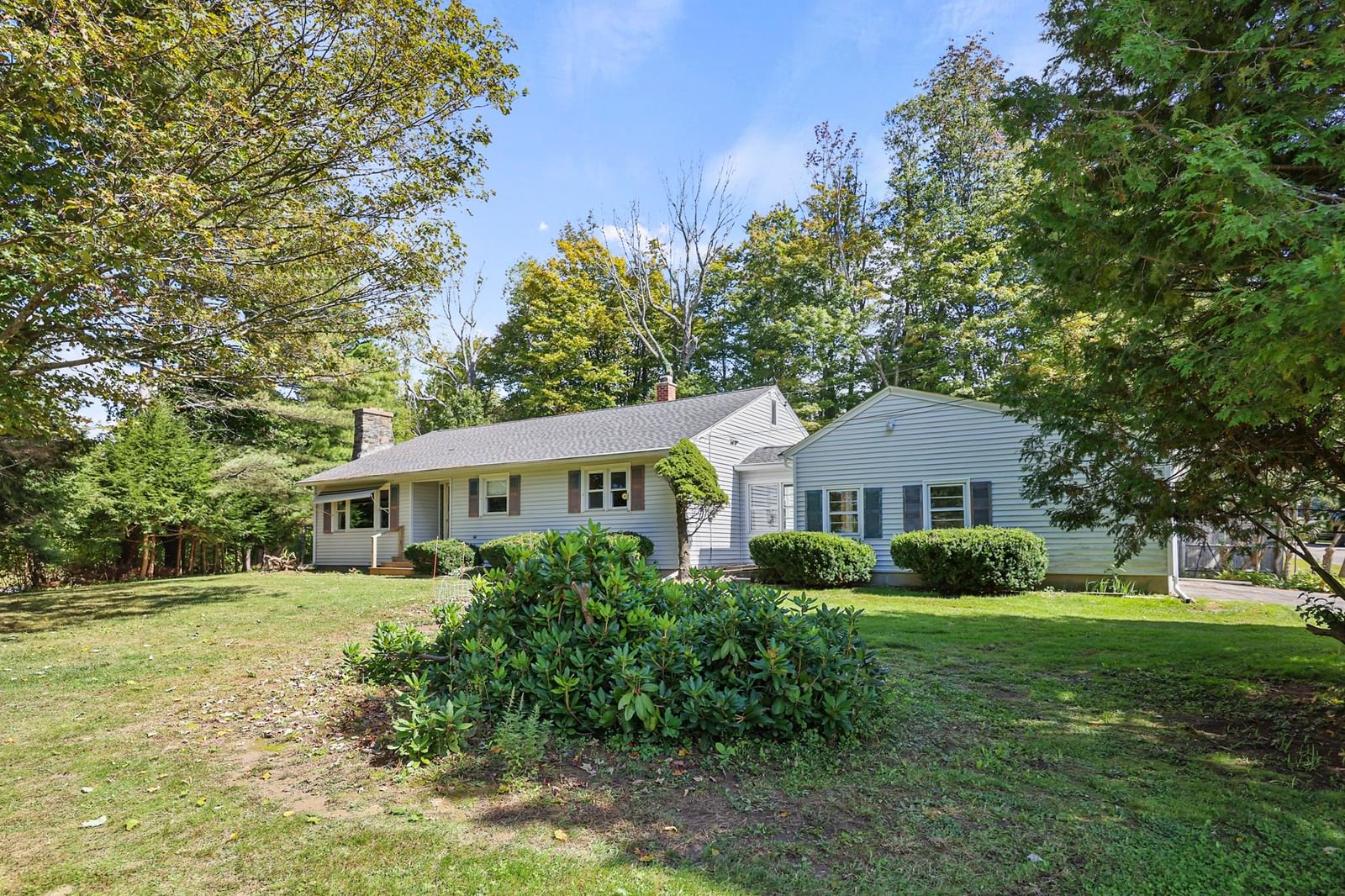 153 Cleveland Rd Dalton — Photo 4 of 42