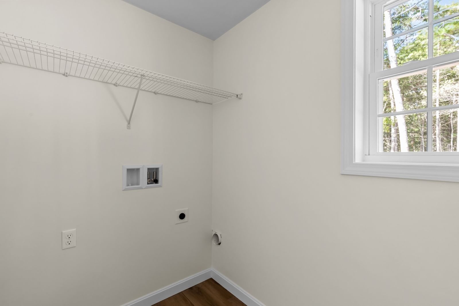 29 Bumblebee Dr Plymouth — Photo 19 of 32