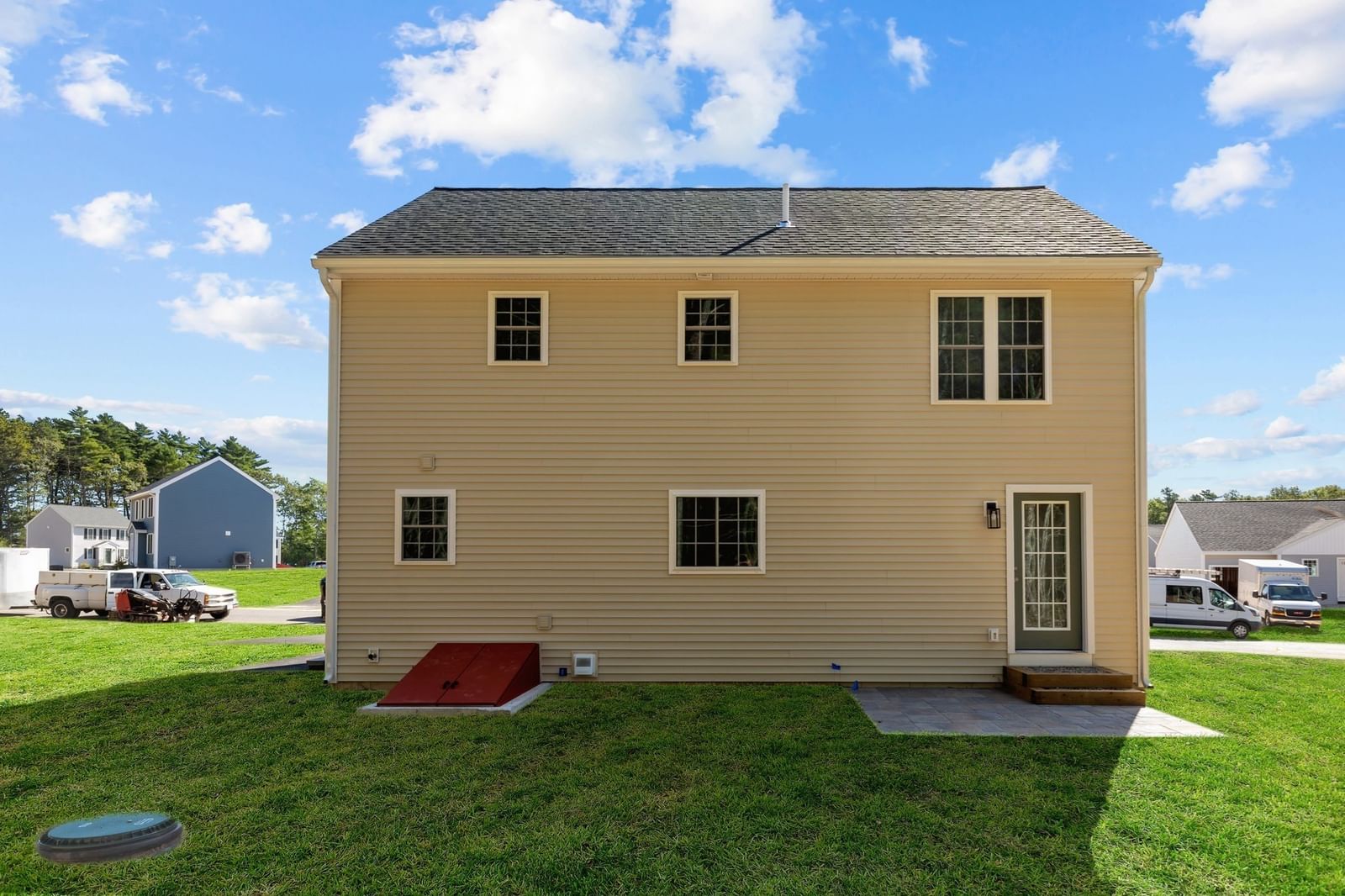 29 Bumblebee Dr Plymouth — Photo 31 of 32