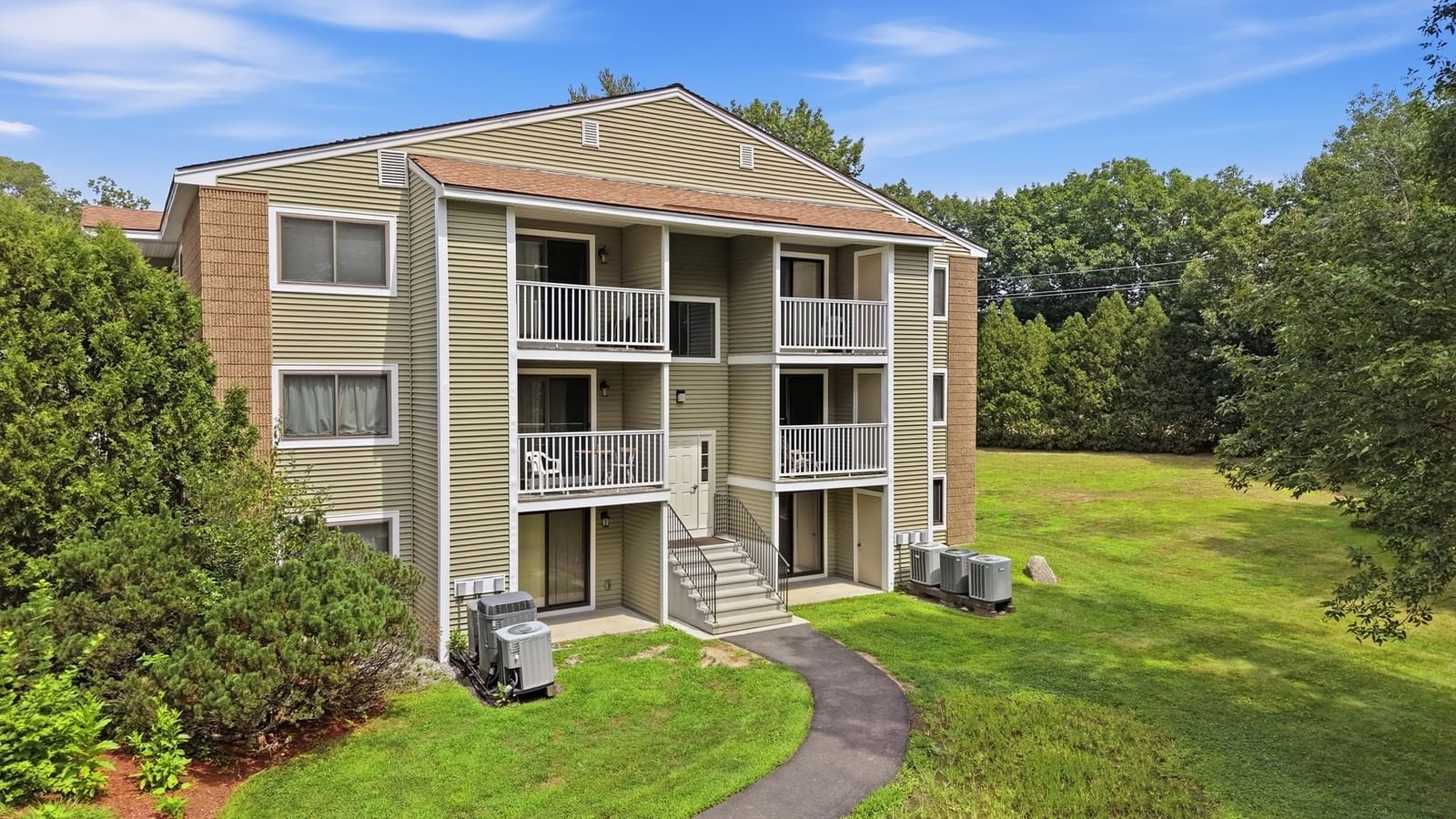 Property at 3 Bridgeview Circle #57, Tyngsborough, MA 01879