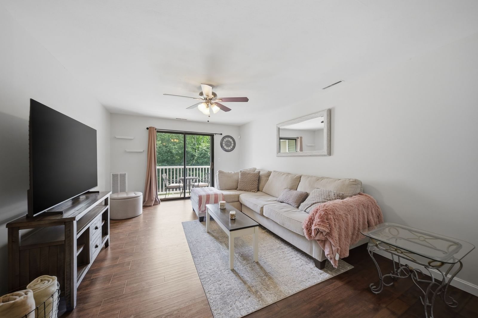 3 Bridgeview Circle #57 Tyngsborough — Photo 7 of 19